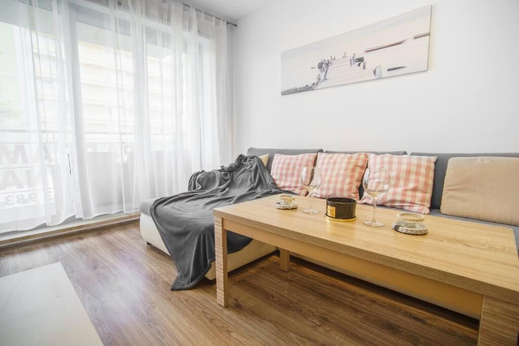 Mojemiedzyzdroje 402 Lägenhet Exteriör bild